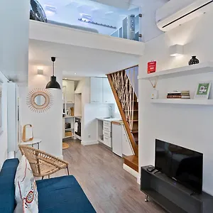 https://fado-mezzanine-apartment.hotels-lisbon-portugal.com