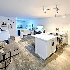 Apartment Stylish Steps To, Hau'ula